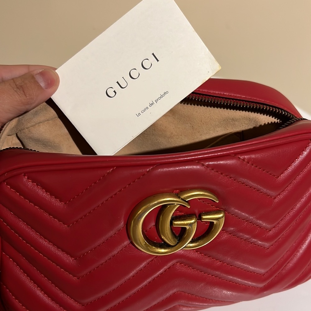 Gucci Small Gigi Marmont Crossbody - Picture 4 of 6